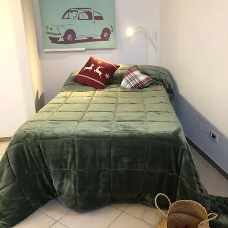 דירה Casina Di Nina ליבורנו